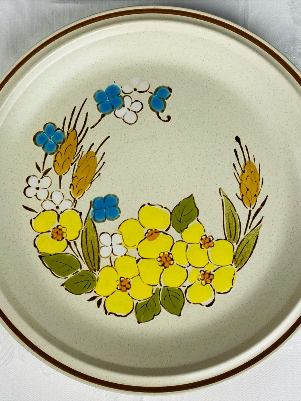 Vintage Floral Expression Springtime Hearthside Stoneware Chop Platter 12”